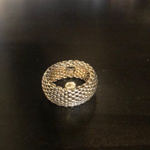 Tiffany & Co Somerset mesh ring